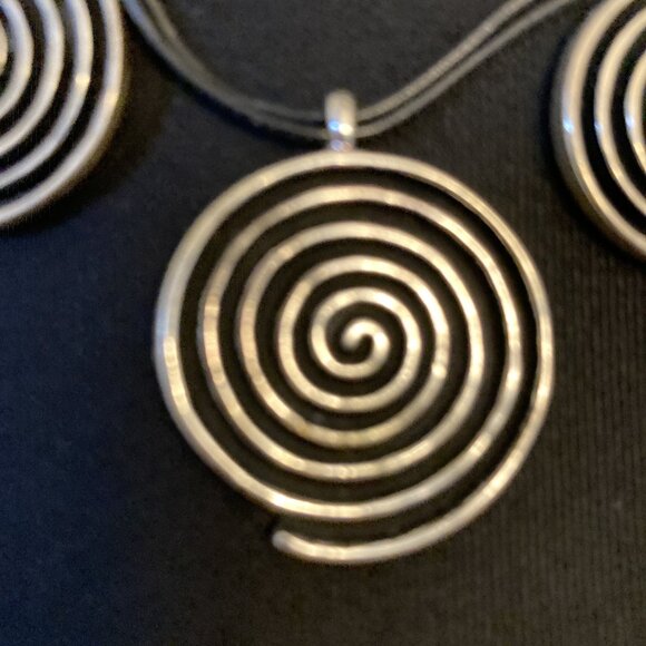 Source Unknown Jewelry - 157 Newgrange Ireland Inspired Swirls Necklace NWOT